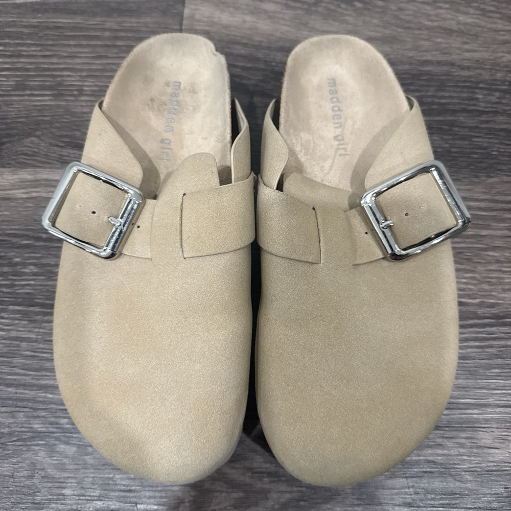 Madden girl cute pie platform clog size 6